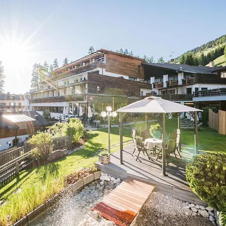 Alpenwellnesshotel St. Veit Hotel