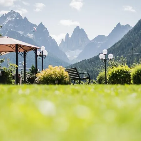 Alpenwellnesshotel St. Veit 4*