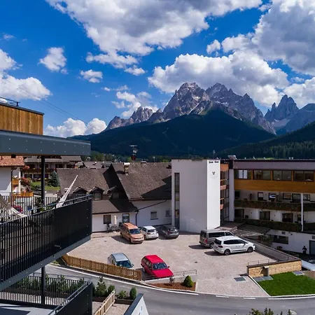 Alpenwellnesshotel St. Veit 4* Sexten